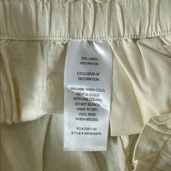 Hang Ten Women's linen blend Cream Drawstring Shorts - Picture 6 of 7